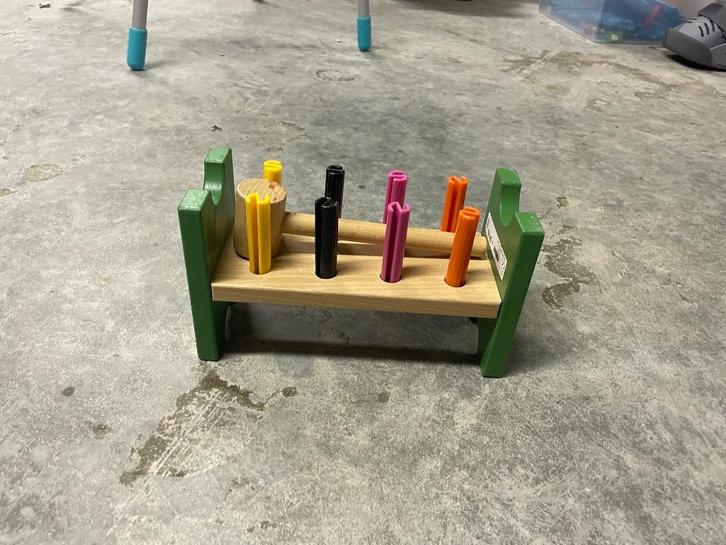 Houten hamerbank speelgoed – motoriekspel peuters/kleuters, Kinderen en Baby's, Speelgoed | Houten speelgoed, Zo goed als nieuw