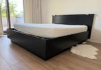 INTERLUBKE Bed - Prachtstaat, Huis en Inrichting, Ophalen, Blauw, Tweepersoons, Zo goed als nieuw