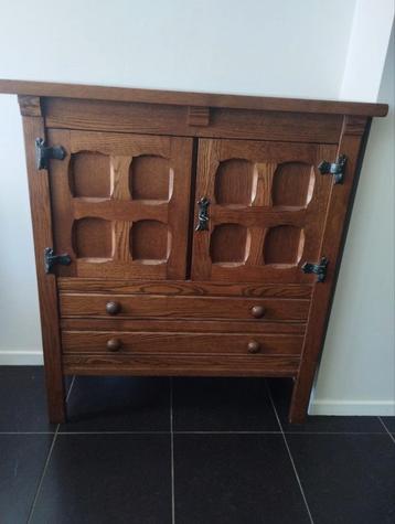 Joli meuble ancien, Enlèvement, Comme neuf