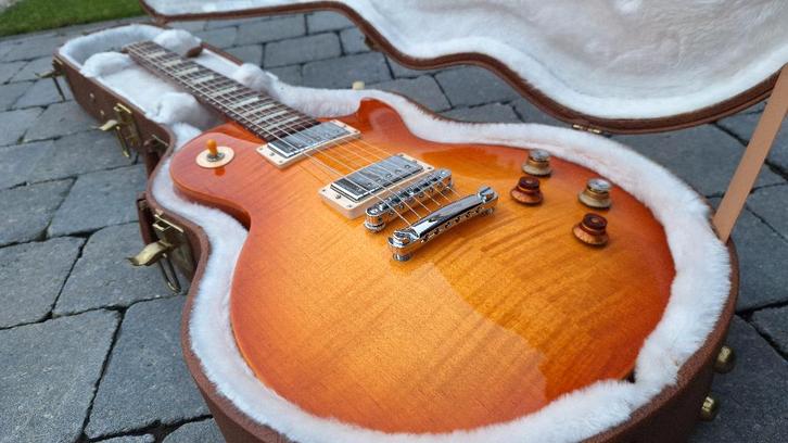 GIBSON LP "Gary Moore signature"! Comme neuve!, Musique & Instruments, Instruments à corde | Guitares | Électriques, Comme neuf