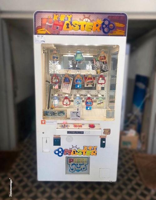 SEGA Keymaster Prijsautomaat Grijpkast Kermis machine, Verzamelen, Automaten | Overige, Zo goed als nieuw, Ophalen
