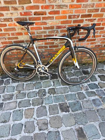 Koersfiets  Moozes beschikbaar voor biedingen