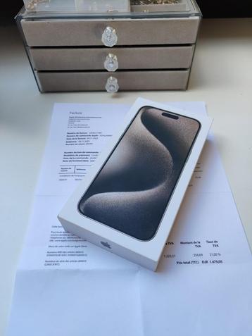 iPhone 15 Pro Max natuurlijk titanium 256 GB beschikbaar voor biedingen