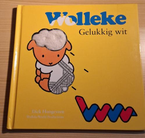 Wolleke. Gelukkig wit – Dick Hoogeveen (hardcover), Boeken, Kinderboeken | Jeugd | onder 10 jaar, Zo goed als nieuw, Fictie algemeen