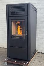Pelletkachel MCZ Gio 8.1 kw, Huis en Inrichting, Ophalen, Pelletkachel