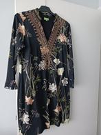 Nieuw kleed merk K Design te koop. Maat L, Vêtements | Femmes, Robes, Enlèvement, Comme neuf, Taille 42/44 (L)