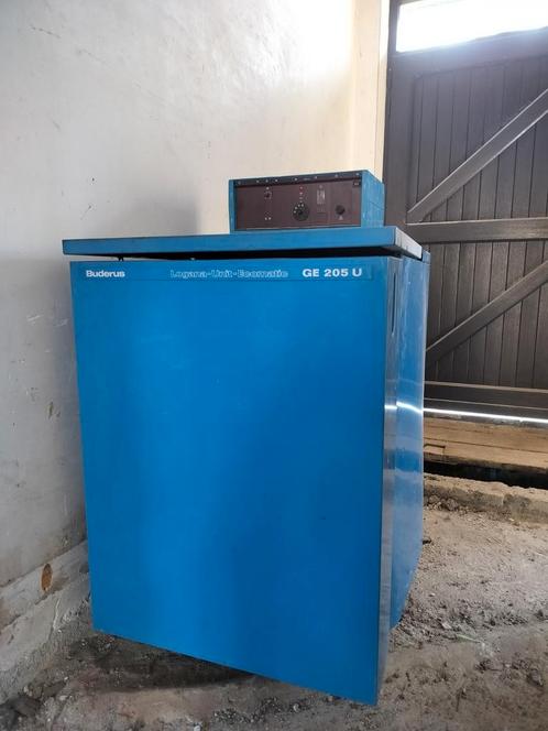 Buderus Mazoutketel met Electro_oil Interzero brander, Doe-het-zelf en Bouw, Verwarming en Radiatoren, Gebruikt, Ophalen