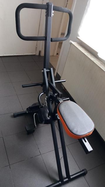 Total Crunch Fitnessapparaat, Sport en Fitness, Ophalen, Zo goed als nieuw, Benen