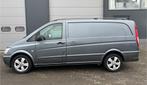 Mercedes-Benz Vito 113 Lang Automaat Trekhaak 2500KG Airco, Auto's, Euro 5, Gebruikt, Zwart, 4 cilinders