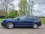 Golf 4 break uit 2001, Auto's, Stof, Zwart, Blauw, 5 deurs