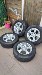 Velgen+winterbanden Nissan Qashqai 16inch, Auto-onderdelen, Banden en Velgen, 16 inch, Banden en Velgen, Personenwagen, Gebruikt