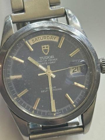 Montre tudor, Enlèvement