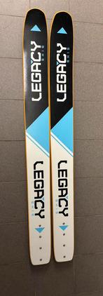 Legacy (connelly) jumpski’s nieuw, Watersport en Boten, Ophalen of Verzenden, Zo goed als nieuw