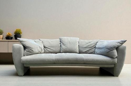Leolux Vinja 3-zit zetel – grijsgroen, topdesign, Huis en Inrichting, Zetels | Zetels en Chaises Longues, Gebruikt, Driepersoons
