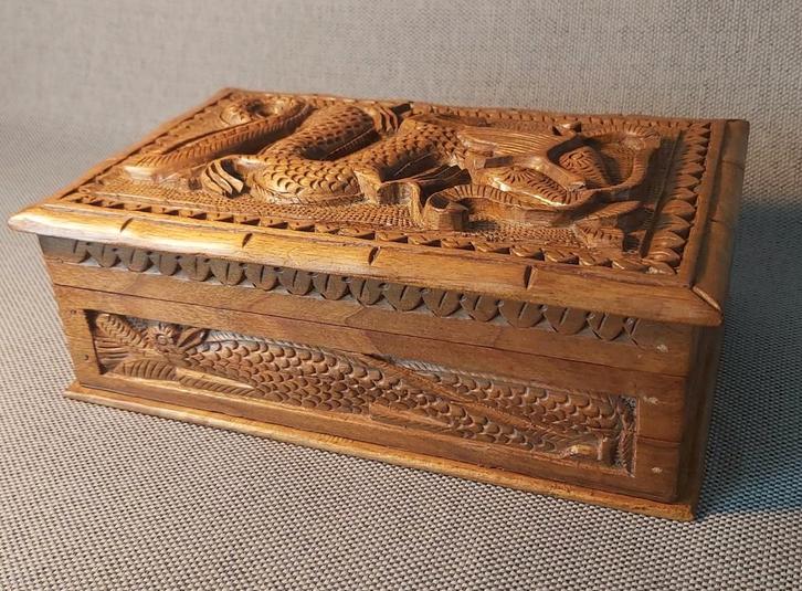 Sieradendoos chinees met geheime slot, Antiek en Kunst, Antiek | Overige Antiek, Ophalen of Verzenden