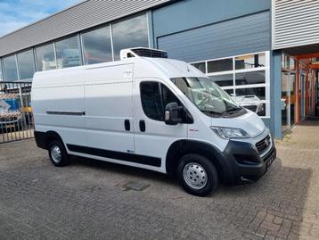 Fiat Ducato Maxi 2.3 JTD Koelwagen Multitemp Xarios 350MT ST, Auto's, Voorwielaandrijving, Parkeersensor, Gebruikt, Wit