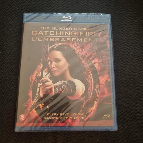 The Hunger Games : Catching Fire blu ray new/new NL FR, CD & DVD, Blu-ray, Neuf, dans son emballage, Action, Enlèvement ou Envoi