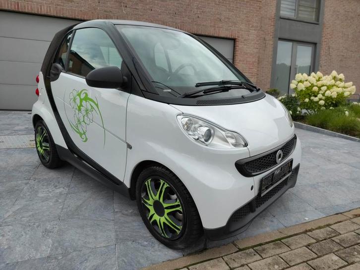 Smart Fortwo 1.0 MHD Pure – Essence – 08/2012 – Carnet comp, Auto's, Smart, Bedrijf, ForTwo, ABS, Elektrische ramen, Radio, Zetelverwarming