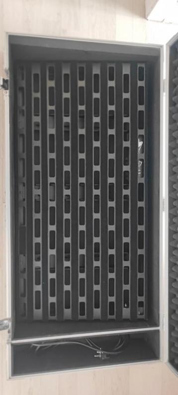 Rockboard clinique 5.3 with flightcase and MOD 1 beschikbaar voor biedingen