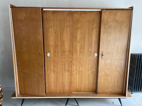 Vintage retro kast uit de jaren '60, Huis en Inrichting, Kasten | Kleerkasten, Zo goed als nieuw, 150 tot 200 cm, 200 cm of meer