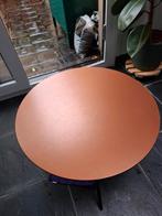 Roestbruin salontafel, met zwart metalen poten, Huis en Inrichting, Tafels | Salontafels, Ophalen, Gebruikt