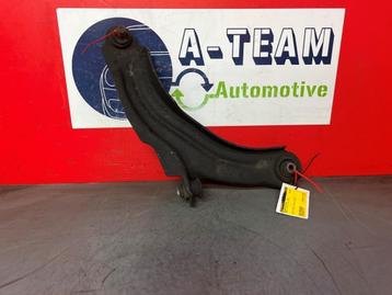BRAS DE SUSPENSION AVANT DROIT Renault Clio IV (5R), Utilisé, Renault