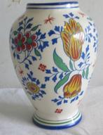 vase à motif floral art nouveau Boch Keramis 147, Antiquités & Art, Envoi