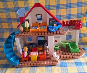 PLAYMOBIL  WOONHUIS, Kinderen en Baby's, Speelgoed | Playmobil, Ophalen of Verzenden, Zo goed als nieuw, Complete set