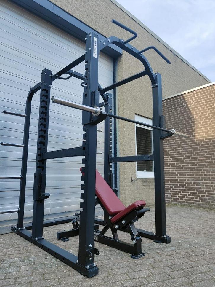 Crossmaxx Power rack + Titan barbell nieuwstaat!, Sport en Fitness, Fitnessmaterialen, Zo goed als nieuw, Halterset, Armen, Borst