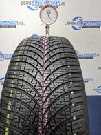 2x Goodyear Vector 4 Seasons 205/55 R17 95V 205/55/17 205551, Auto-onderdelen, Banden en Velgen, Gebruikt, -, -, 17 inch
