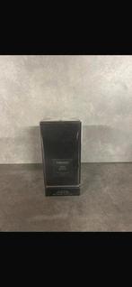 Tom Ford oud wood, Enlèvement