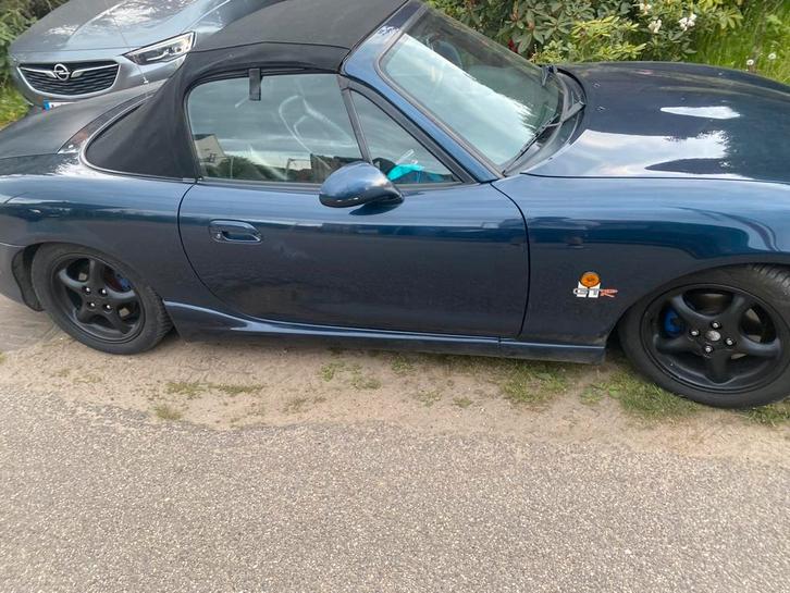 Mazda MX-5 NB 1.6 GTR 2000 Special Edition – V-MAX Coilovers, Autos, Mazda, Particulier, MX-5, ABS, Airbags, Bluetooth, Essence