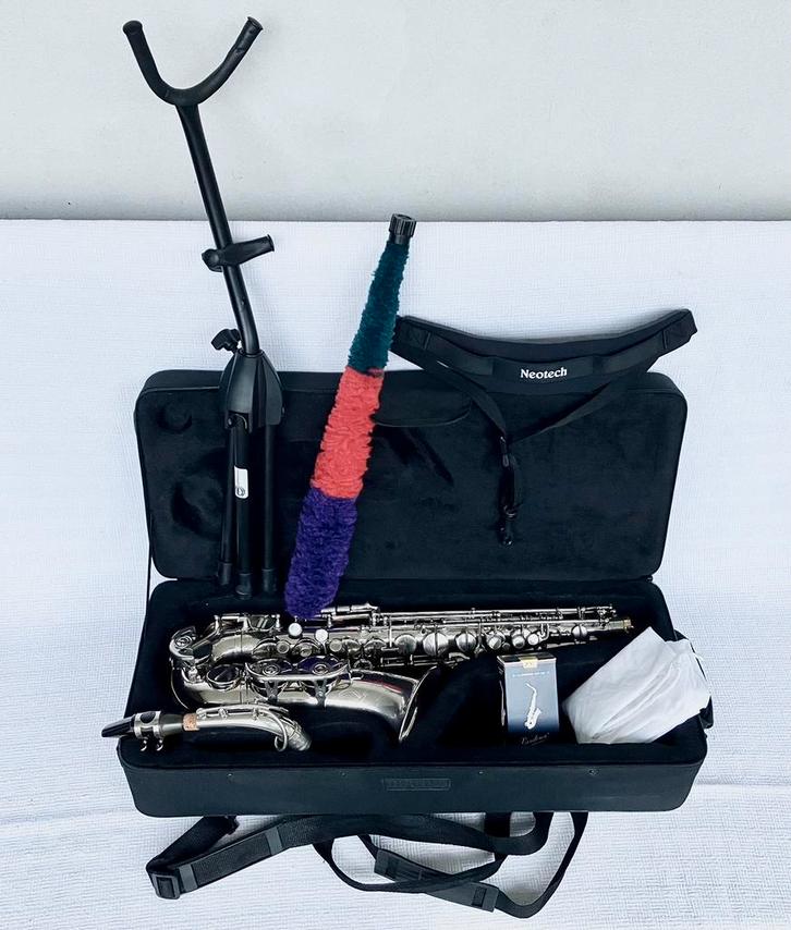 Alt saxofoon "KEILWERTH" + toebehoren, Muziek en Instrumenten, Blaasinstrumenten | Saxofoons, Gebruikt, Alt, Met koffer, Ophalen