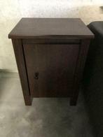 Kastje, Ophalen, Minder dan 50 cm, Eikenhout, Zo goed als nieuw