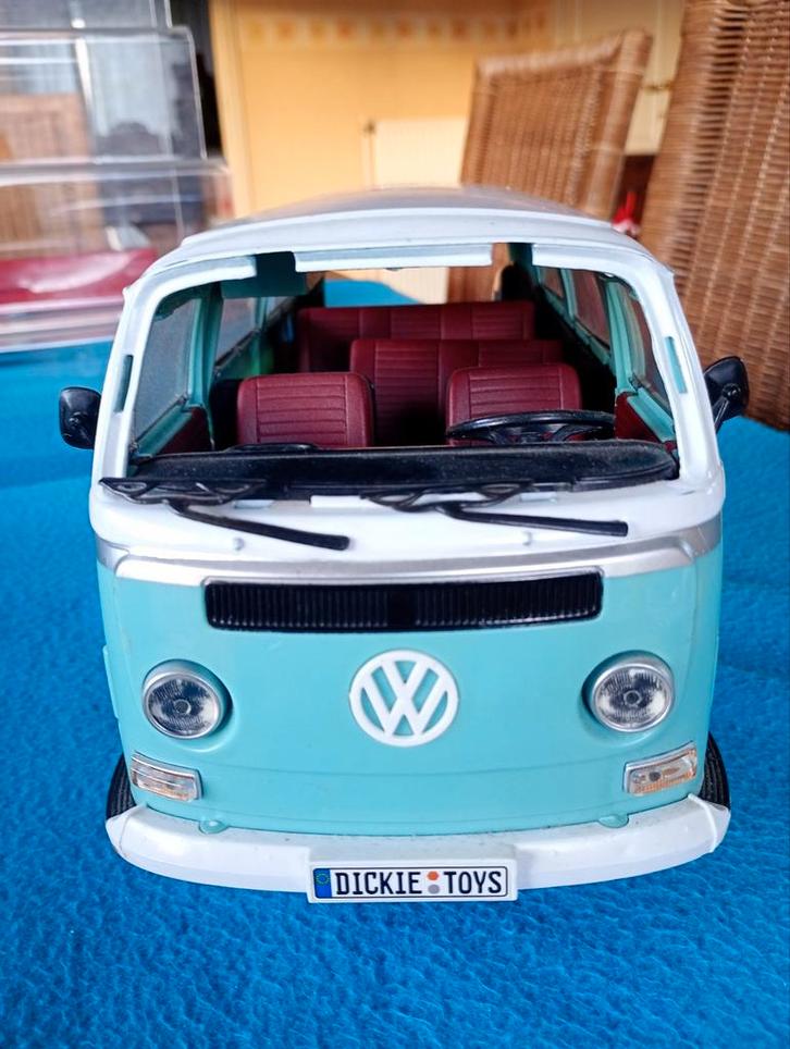 VW T2 avec pare-brise et hayon manquants, Hobby & Loisirs créatifs, Voitures miniatures | Échelles Autre, Enlèvement ou Envoi