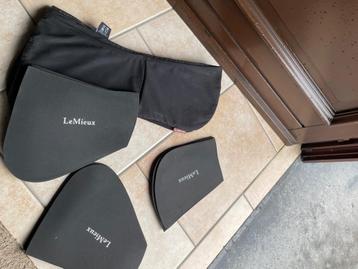 LeMieux zadelonderlegger beschikbaar voor biedingen