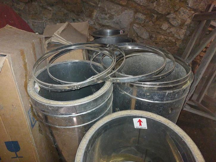 9m dubbelwandige geisoleerde buizen 350mm + fixatieringen., Doe-het-zelf en Bouw, Buizen en Afvoer, Rechte buis, Ophalen