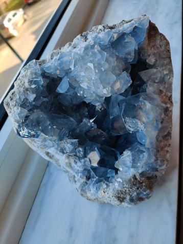 Geode van Celestine Celestite > 5 kg beschikbaar voor biedingen