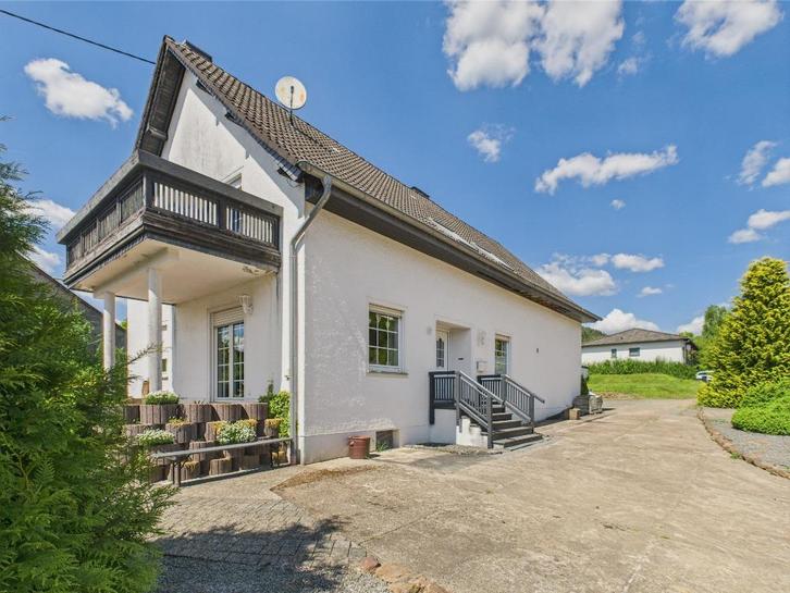 Mooi vrijstaand huis te koop in de Vulkaaneifel, Immo, Buitenland, Duitsland, Woonhuis, Dorp