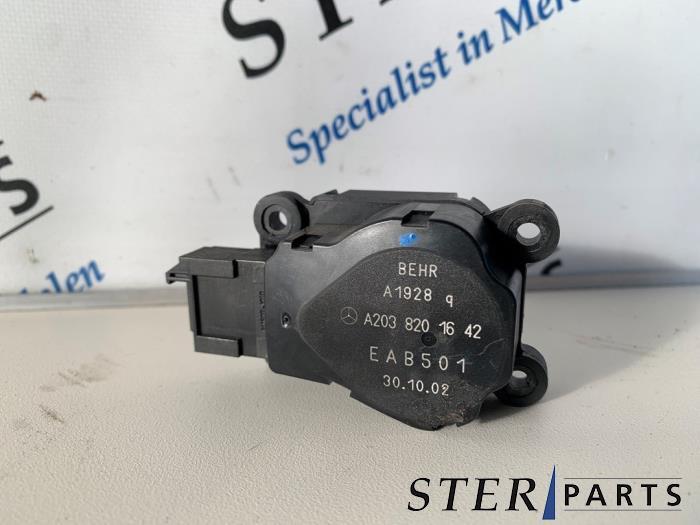 Kachelklep Motor van een Mercedes C-Klasse, Auto-onderdelen, Motor en Toebehoren, Mercedes-Benz, Gebruikt, 3 maanden garantie