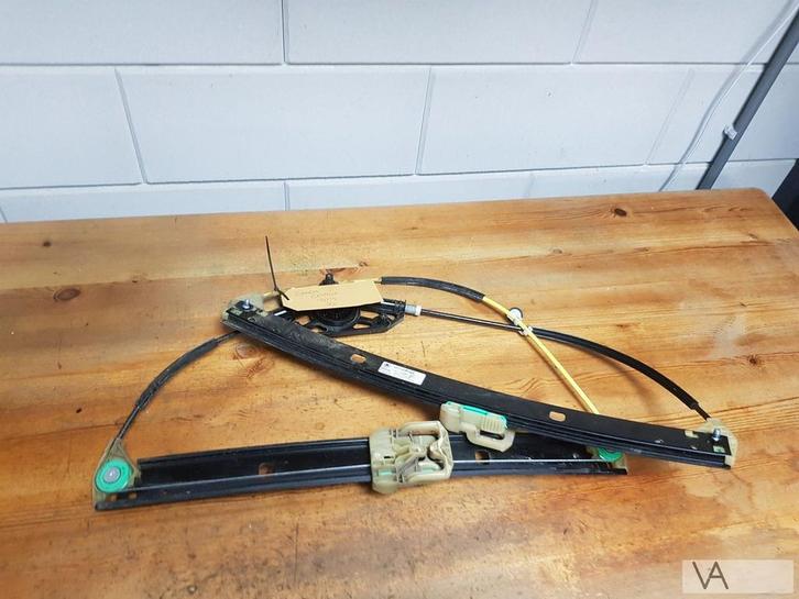 Skoda Octavia 2013 -2019 raammechanisme mechaniek rechtsvoor, Auto-onderdelen, Ruiten en Toebehoren, Skoda, Gebruikt, Ophalen of Verzenden