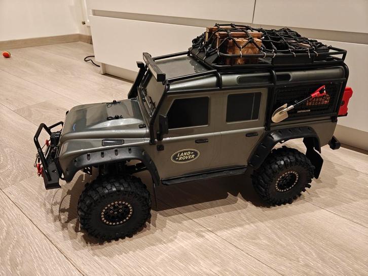 Trx-4 defender met Winch!, Hobby en Vrije tijd, Modelbouw | Radiografisch | Auto's, Zo goed als nieuw, Ophalen