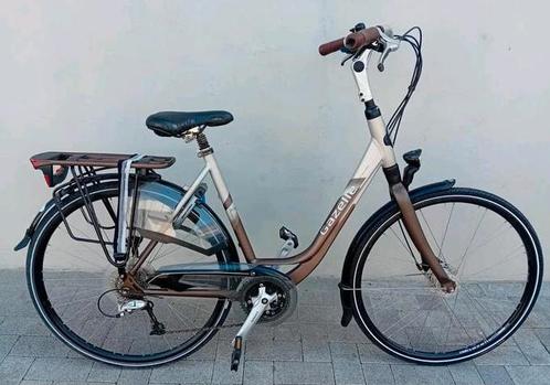 Damesfiets alu Gazelle Medeo 28inch 24v maat 53 NWP 999€ 🚴‍, Fietsen en Brommers, Fietsen | Cruisers en Lowriders, Zo goed als nieuw