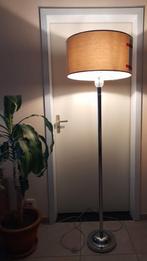 Lampadaire pied chromé, Maison & Meubles, Lampes | Lampadaires, Comme neuf, Enlèvement, 100 à 150 cm, Métal