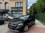 Mercedes A180/M2017/URBAN/GROOT SCHERM/AUTOMAAT/GARANTIE, Automaat, Stof, Zwart, 5 deurs