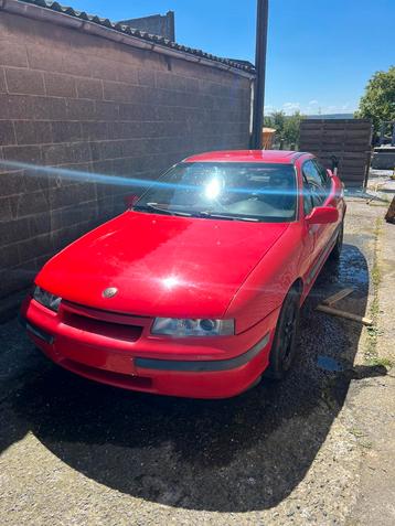 Opel Calibra 2.0 disponible aux enchères