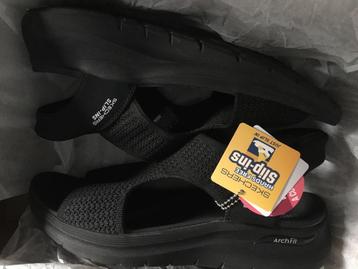 Slip-ins SKECHERS mt 40 zwart beschikbaar voor biedingen