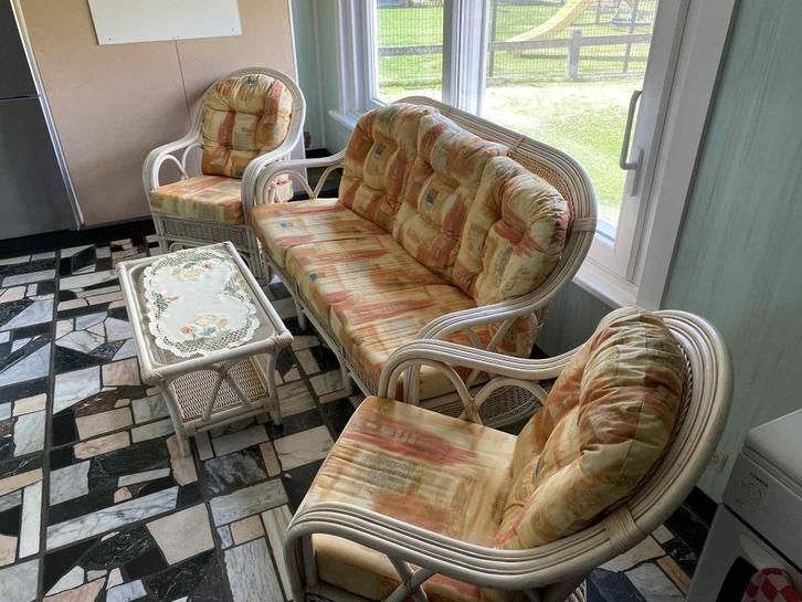 MAG WEG VOOR 100 EUR !, Huis en Inrichting, Zetels | Zetels en Chaises Longues, Zo goed als nieuw, Vierpersoons of meer, Stof