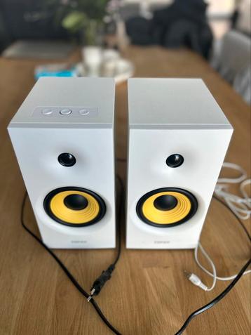 Zo goed als nieuwe computer boxen (Edifier R1080BT), Enlèvement ou Envoi