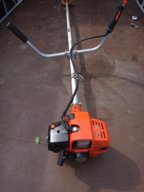 Bosch-bosmaaier, Tuin en Terras, Bosmaaiers, Gebruikt, Benzine, 30 tot 50 cm, Ophalen